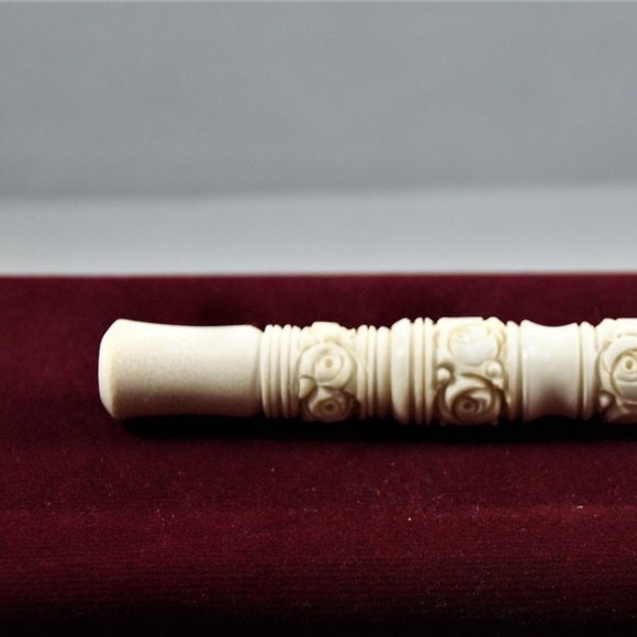 Meerschaum Cigarette Holder | White - Handmade - Picture 3 of 4